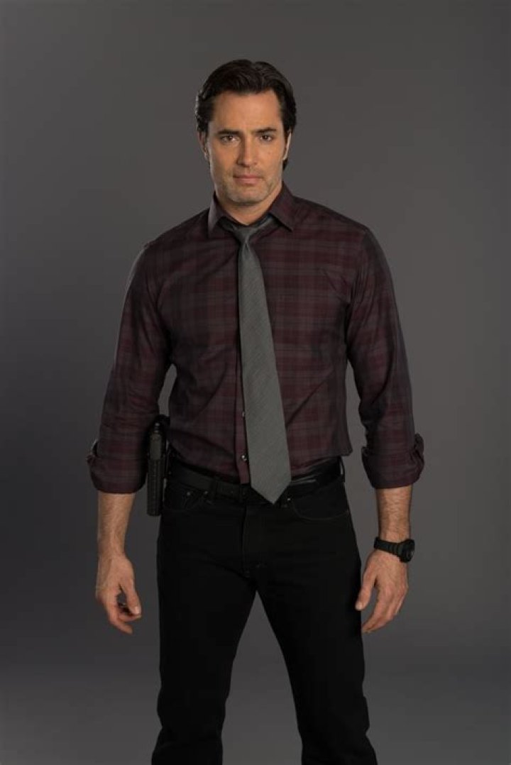 118 best Victor Webster images on Pinterest Victor webster