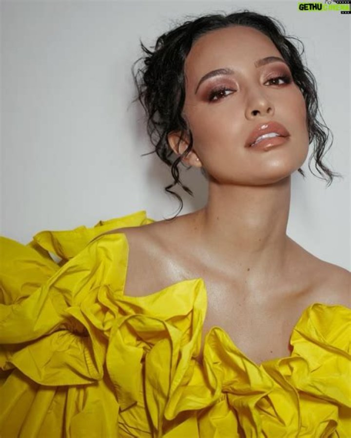 (2024) Christian Serratos Wiki/Bio, (Actress) Age, Height, Weight