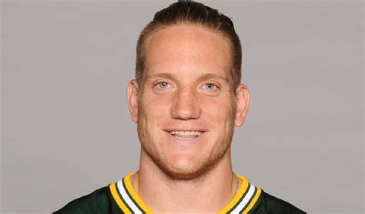A. J. Hawk Net Worth 2018 What is this NFL football player worth?