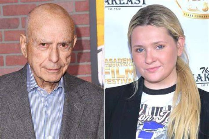 Abigail Breslin Remembers 'Kind' &ldquo;My Sister's Keeper&rdquo; Costar Evan