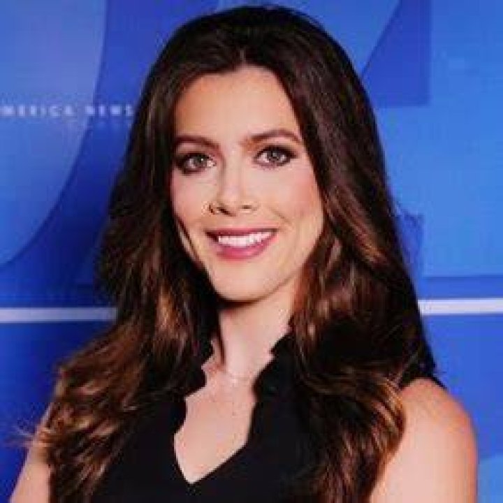 Amanda Brilhante Wiki, Bio, Age, Height, Parents, Husband, OAN And Net