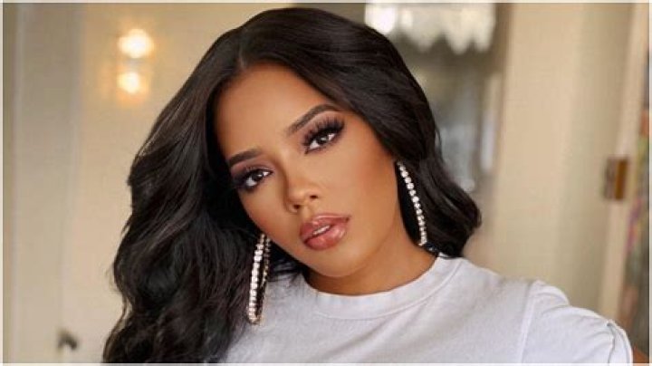Angela Simmons Shares Message To Fans &lsquo;Pray For Single Parents&rsquo; Essence