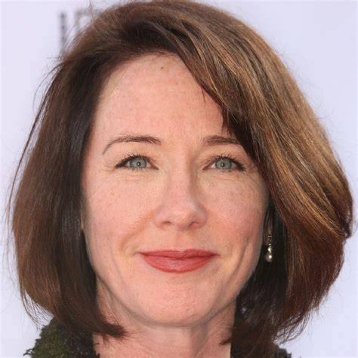 Ann Cusack Biography, Height & Life Story Super Stars Bio