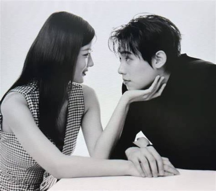 BEST COUPLE EDITION 1 KIM SOO HYUN AND SEO YE JI (SWEET MOMENTS