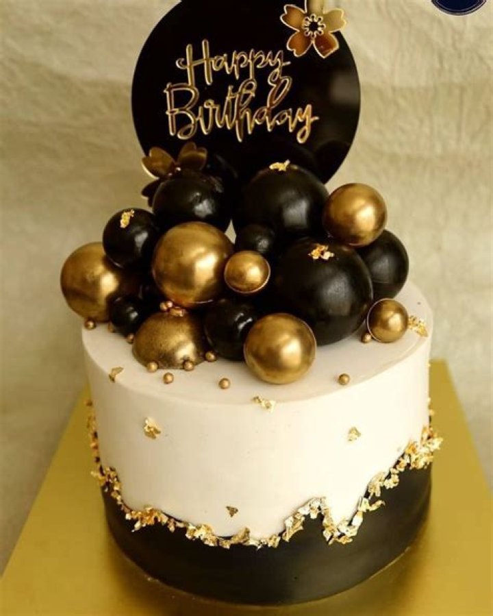 Black And Gold Cake kueh apem