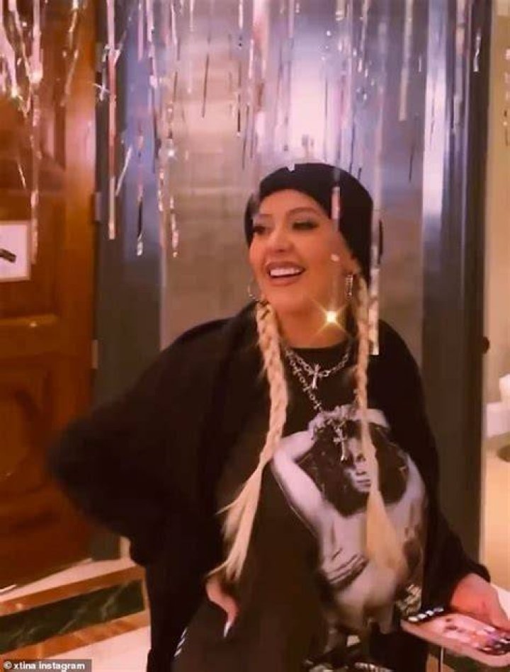 Christina Aguilera Rings in Birthday With ExHusband Jordan Bratman and