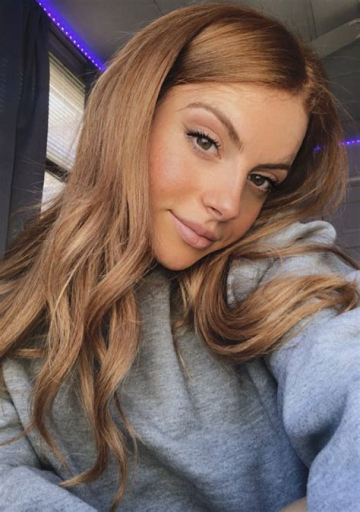 Cristina Carmella (cristinacarmella) posted on Instagram “🍊orange you