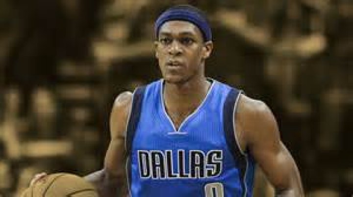 Dallas Mavs Ex Rajon Rondo Allegedly Threatens to Kill Mother of His