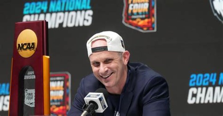 Dan Hurley 2022 Net Worth, Salary, Records, and Endorsements