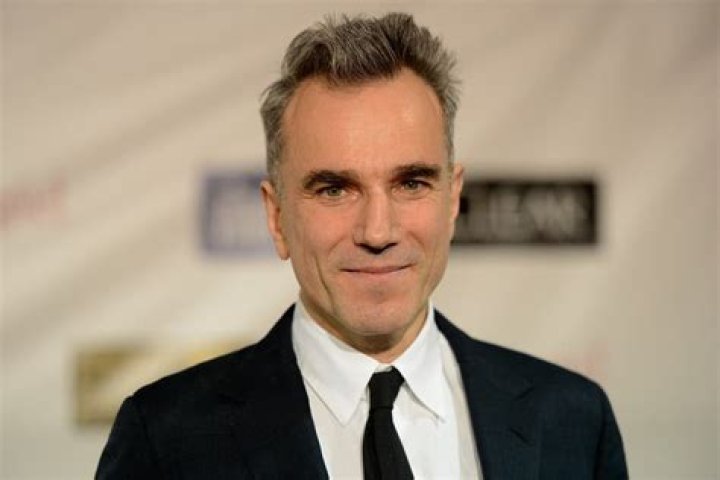 Daniel DayLewis knighted at Buckingham Palace Oscarwinning actor
