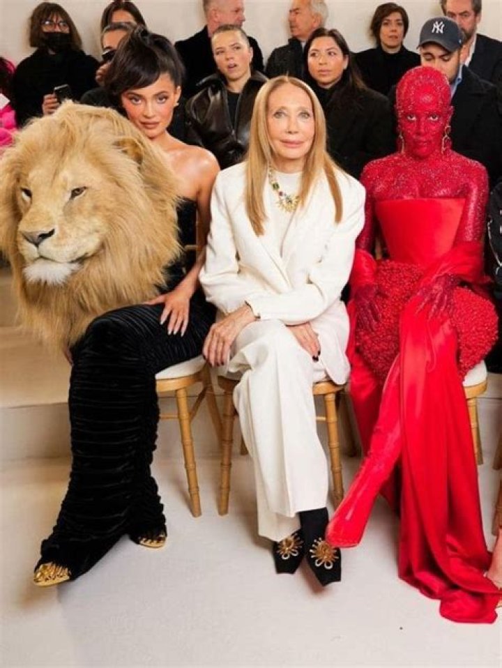Doja Cat and Kylie Jenner Go Wild to Paris Fashion Week’s Schiaparelli Show