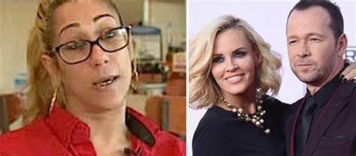 Donnie Wahlberg hands single mom jawdropping tip at IHOP tells her