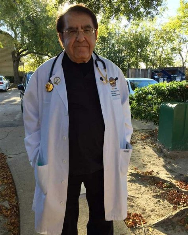 Dr Nowzaradan bio Diet plan, wife, net worth, surgery cost, son, My