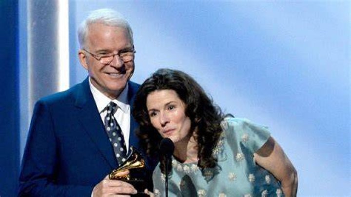 Edie Brickell Net Worth, Biography, Age, Weight, Height