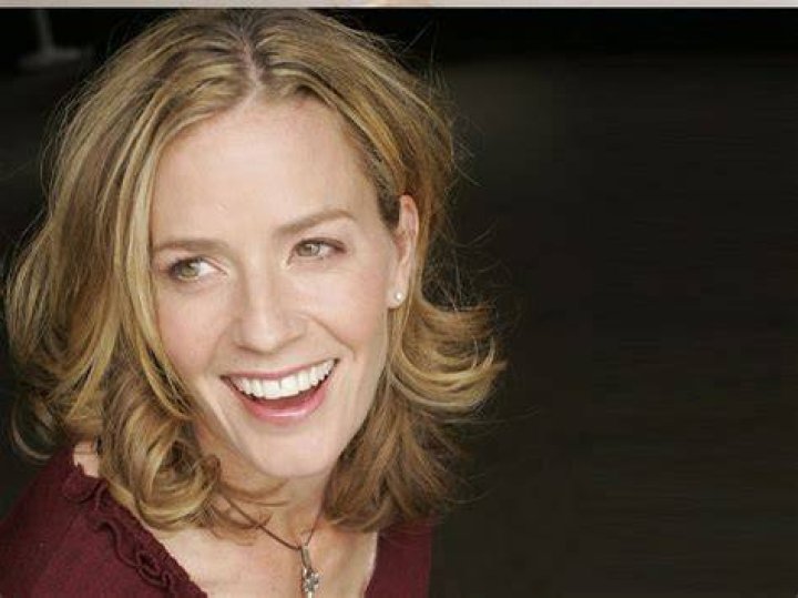 Elisabeth Shue photos and Biography Digital HD Photos