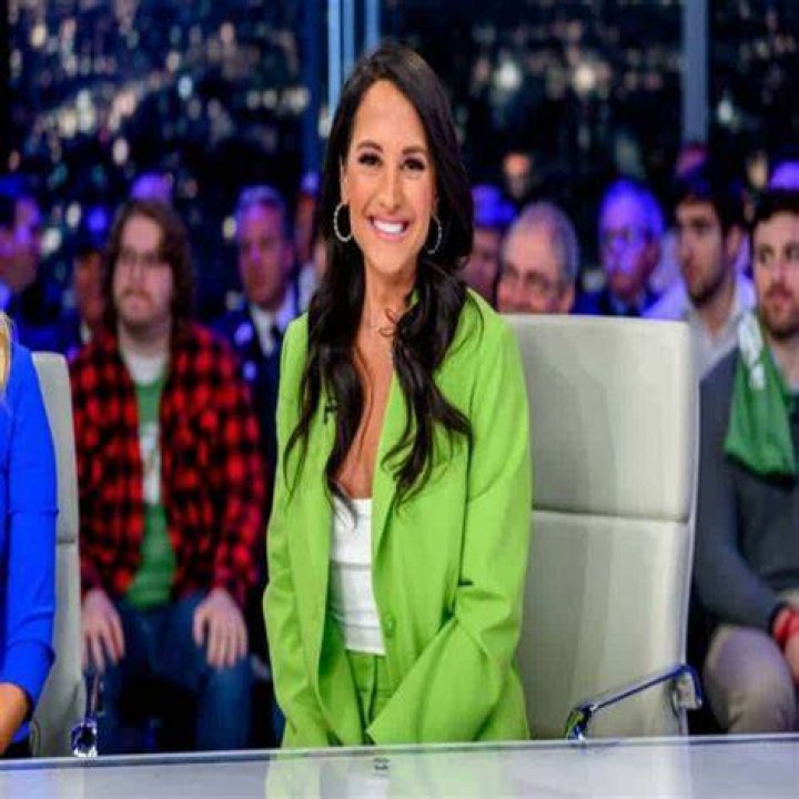 Emily Compagno Bio, Age, Net Worth, Height, Married, Nationality