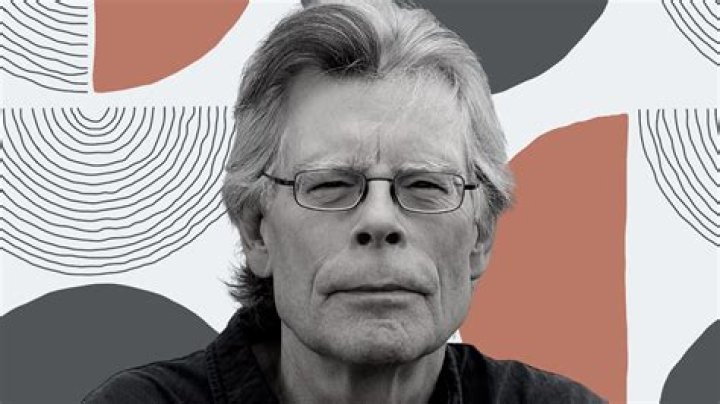 Facts About Stephen King's Childhood How The Horror Novelist Grew Up