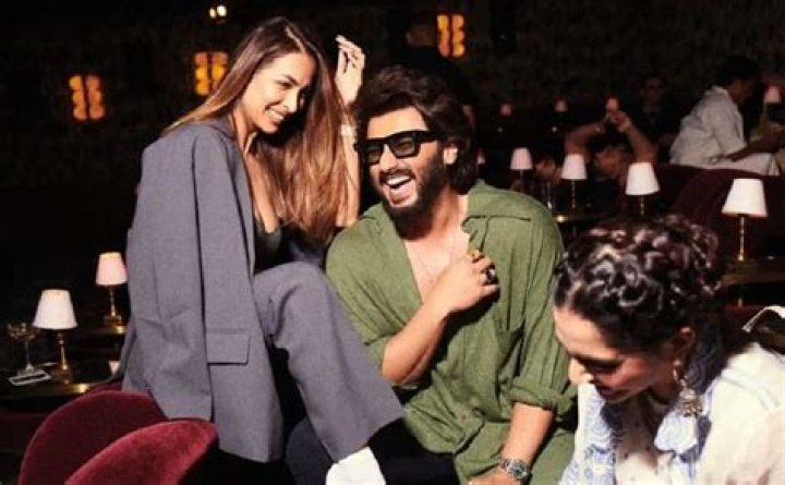 Happy Birthday Arjun Kapoor Girlfriend Malaika's Love post PagalParrot