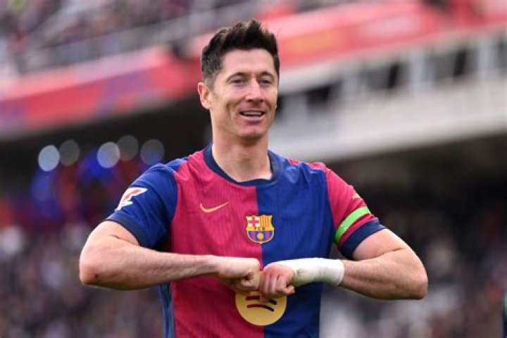 How Robert Lewandowski's family built his recordbreaking foundations
