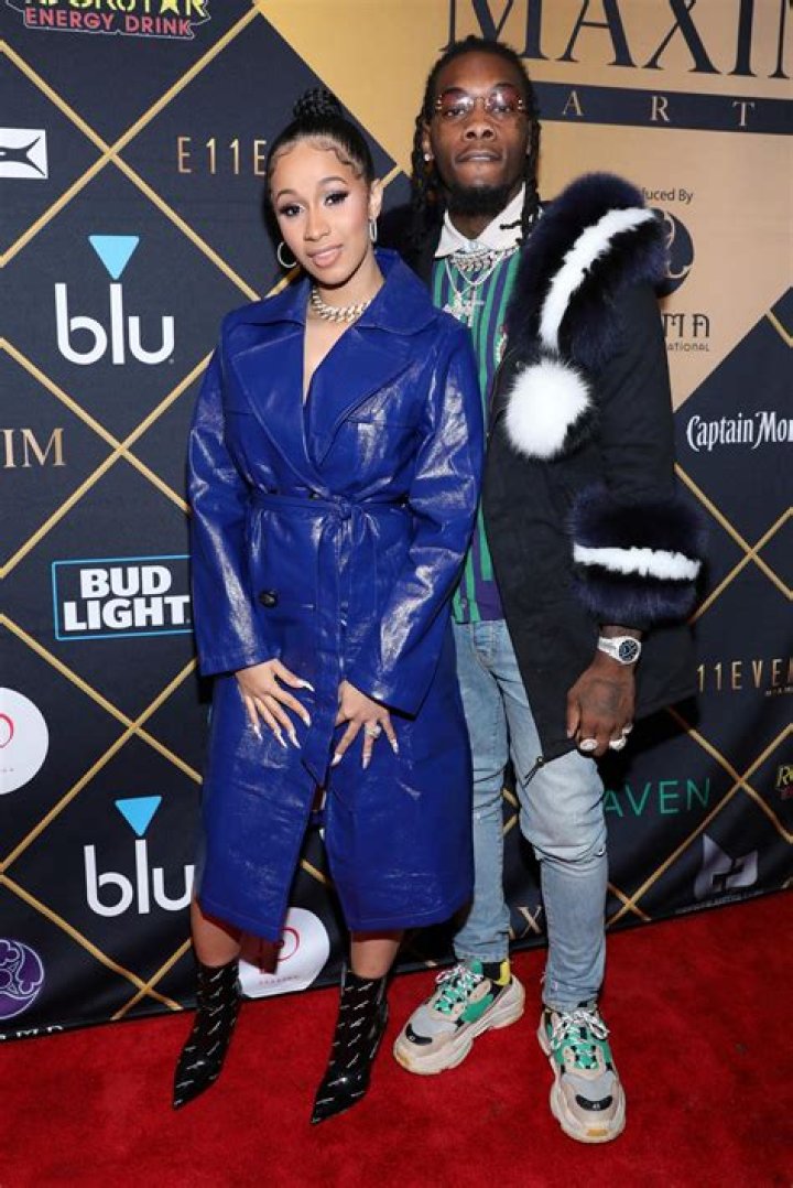 How tall is Cardi B Super Stars Bio