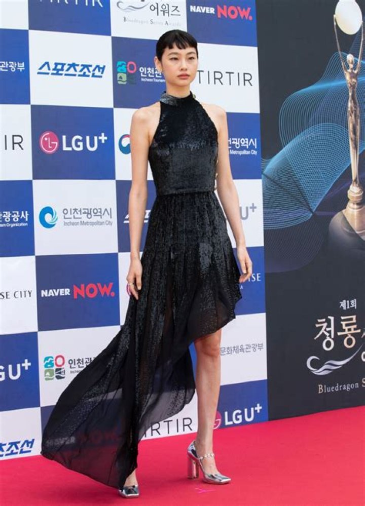 HoYeon Jung shines in Louis Vuitton jewels Something About Rocks