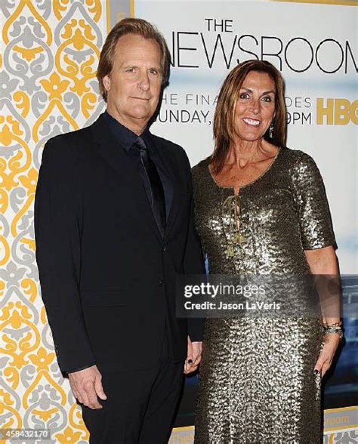 Jeff Daniels & Kathleen Rosemary Treado from 2018 SAG Awards Red