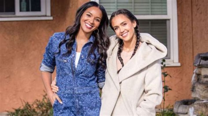 Jessica Alba, Lizzy Mathis put parents first in new show, ‘Honest