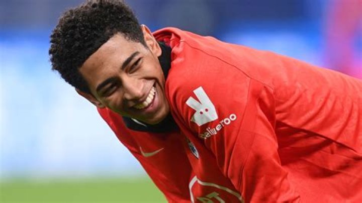 Jude Bellingham England midfielder allowed to join squad after latest