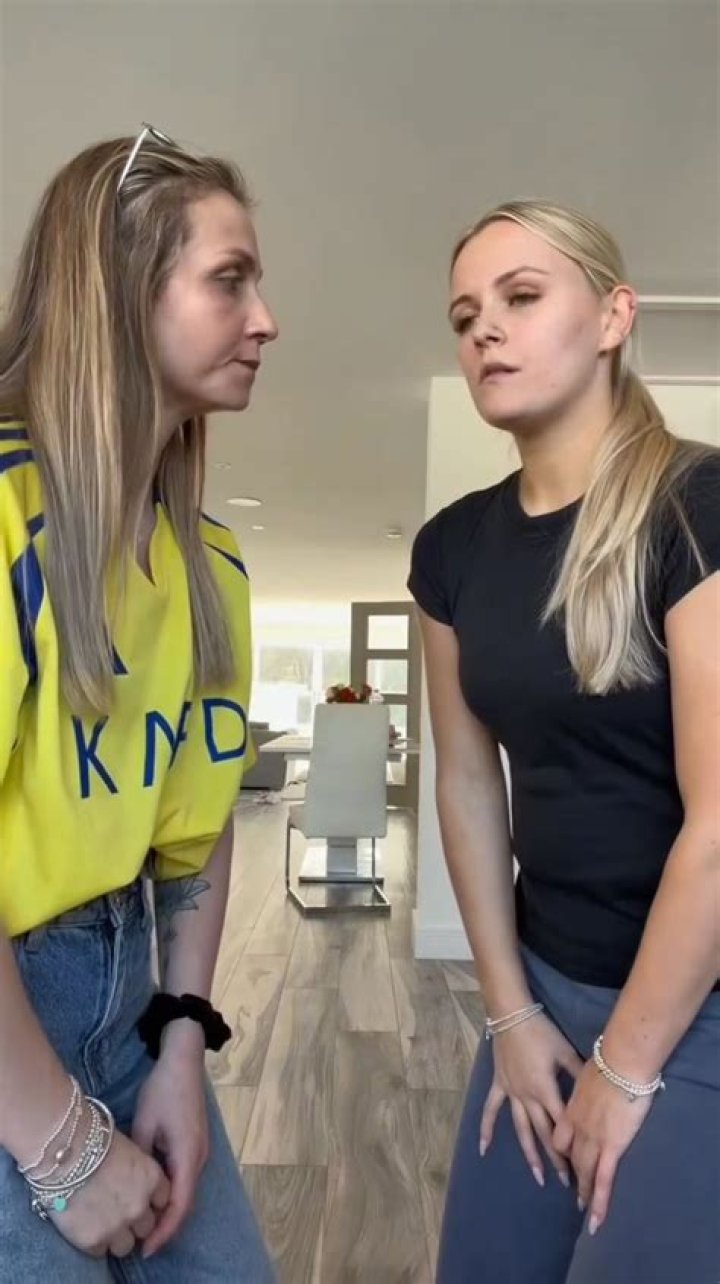 Kristen Hanby (hanbygang) / Twitter