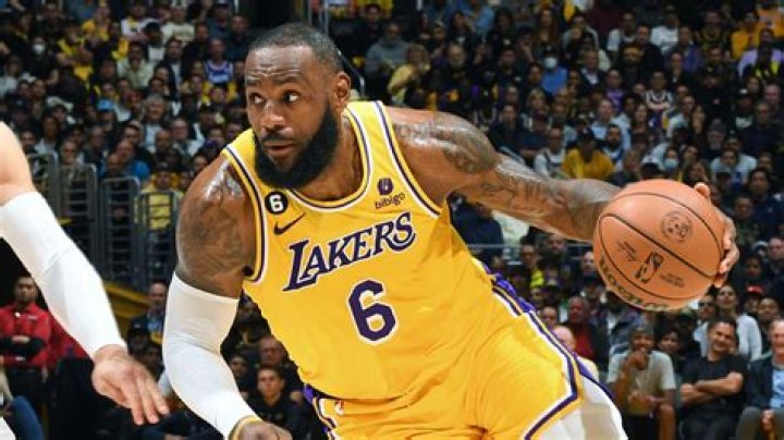LeBron James is out with a foot injury, but for how long?