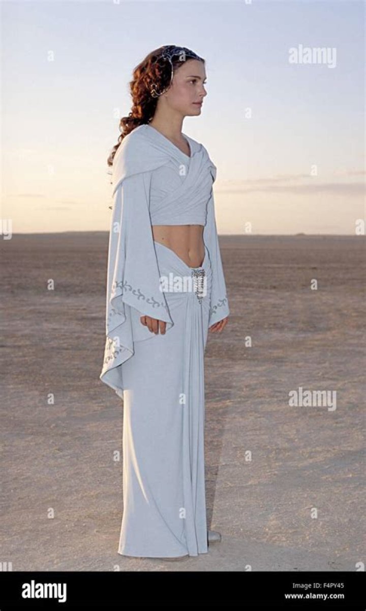 Natalie Portman Star Wars Episode II by wolverine103197 on DeviantArt