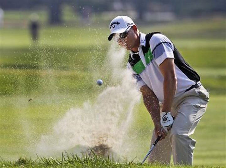 Olin Browne maintains lead at U.S. Senior Open