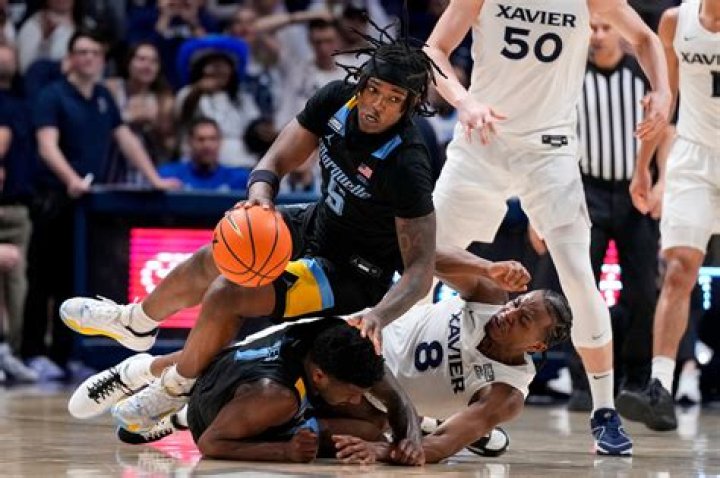 Pat Kelsey, College of Charleston earn NCAA tournament automatic bid