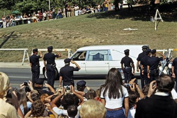 Remembering Elvis The Day 'The King' Died