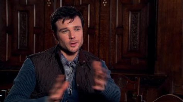 Rupert Evans Biography IMDb