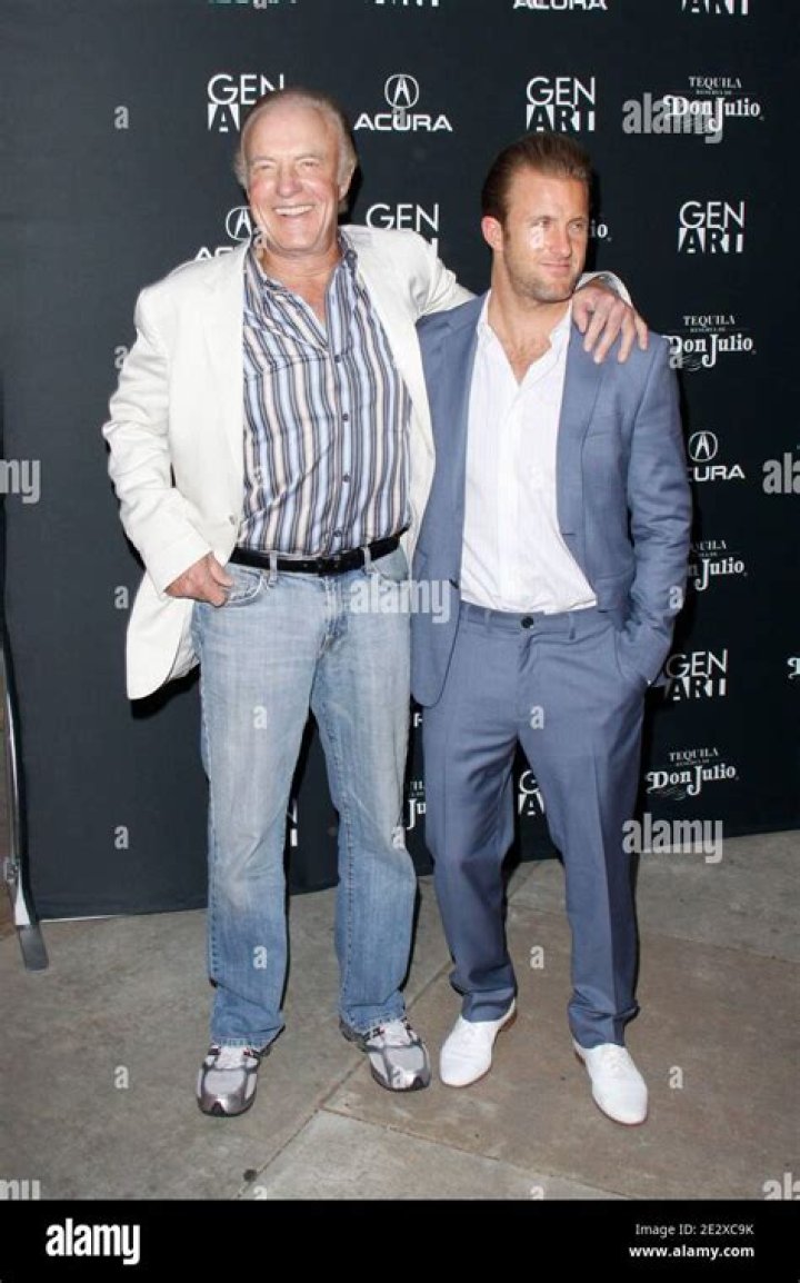 Scott Andrew Caan Photo