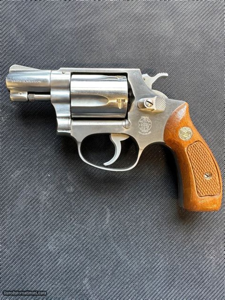 SMITH & WESSON MODEL 60 STAINLESS CHIEFS SPECIAL 38 SPL. &mdash; Steve