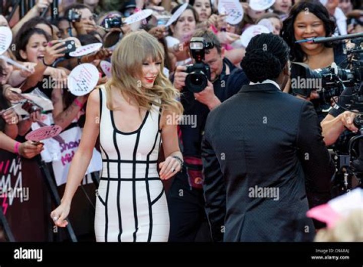 Taylor Swift 2013 MuchMusic Video Awards in Toronto GotCeleb