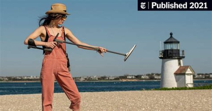 The New Detectorists The New York Times
