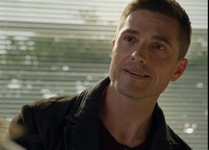 The Rookie 10 Times Tim And Lucy Were More Than Friends