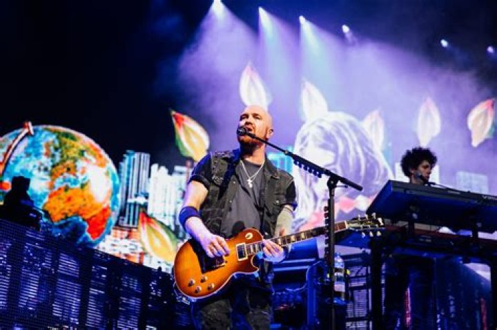 The Script&rsquo;s guitarist Mark Sheehan dies aged 46 following a brief