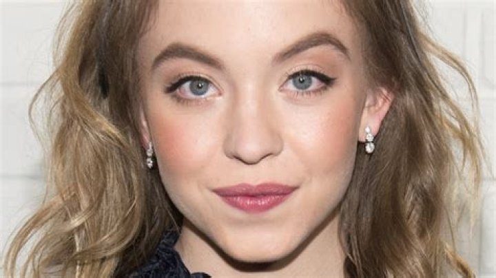 The Stunning Transformation Of Sydney Sweeney NewsFinale
