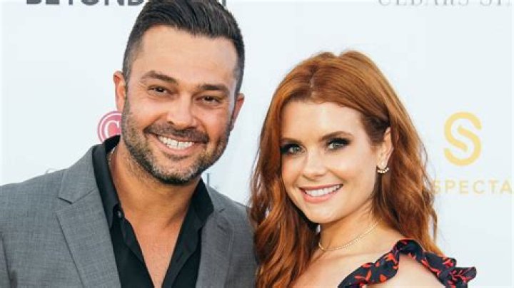 The Ultimatum host JoAnna Garcia Swisher Meet the star's husband and