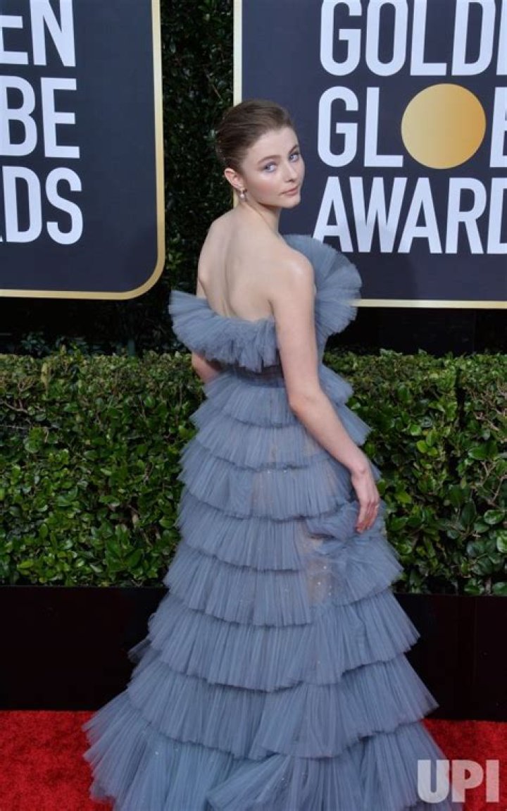 Thomasin McKenzie Attends the 77th Annual Golden Globe Awards at the