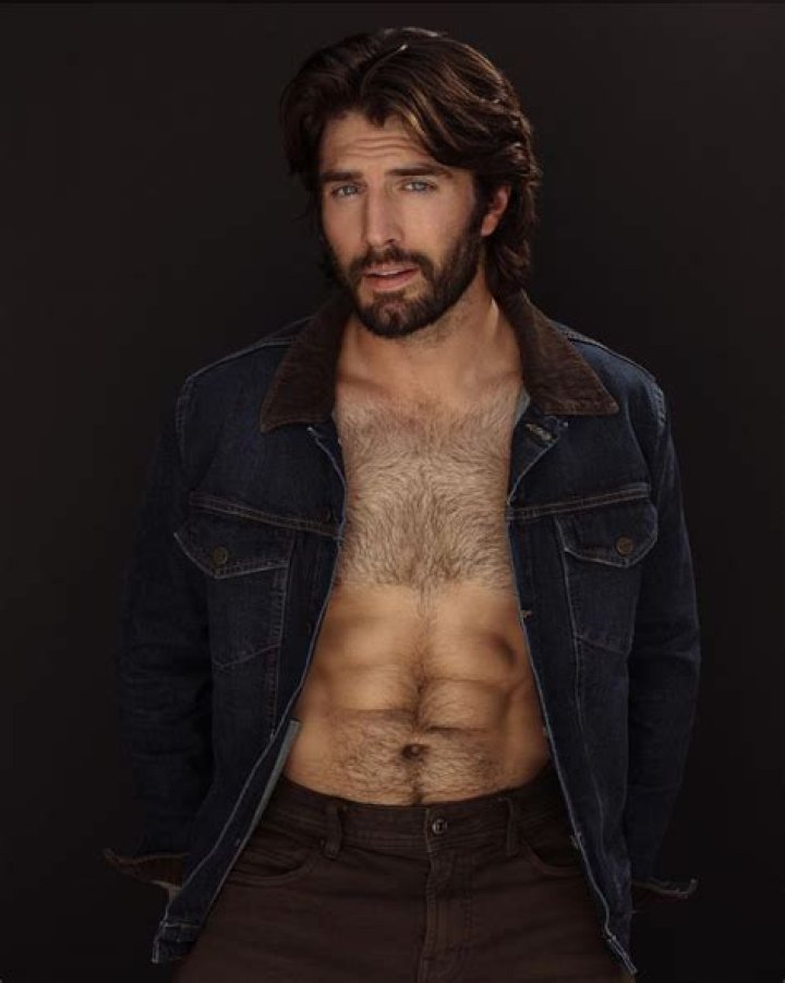 Tyler Harlow 🦁 Hairy Men, Bearded Men, Hottest Male Celebrities, Sweet