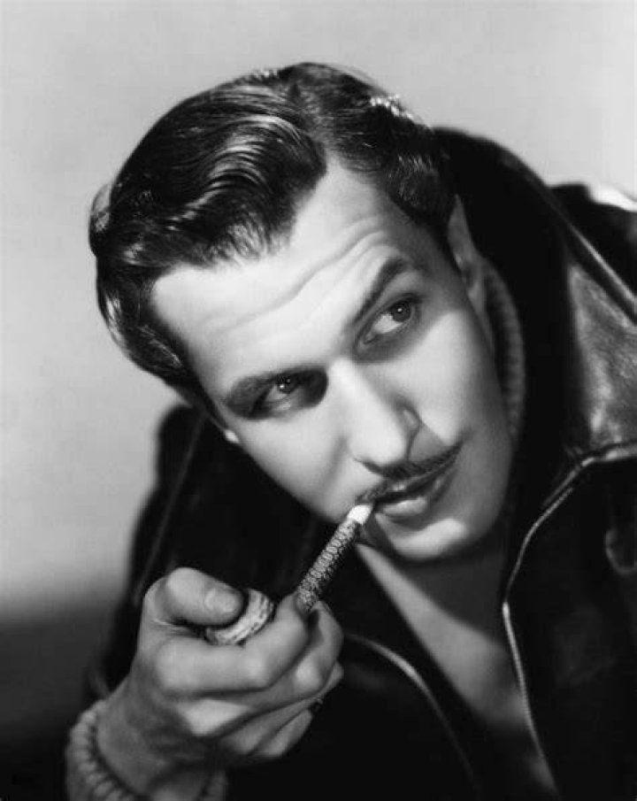 Vincent Price Vincent price, Movie stars, Hollywood actor