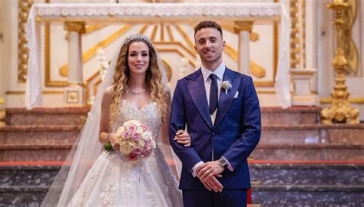 Who Is Cardoso Wife Of Angel Di Maria, Her Age, Height, Bio