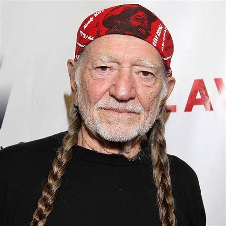 Willie Nelson's Publicist Denies Reports He's 'Deathly Ill'